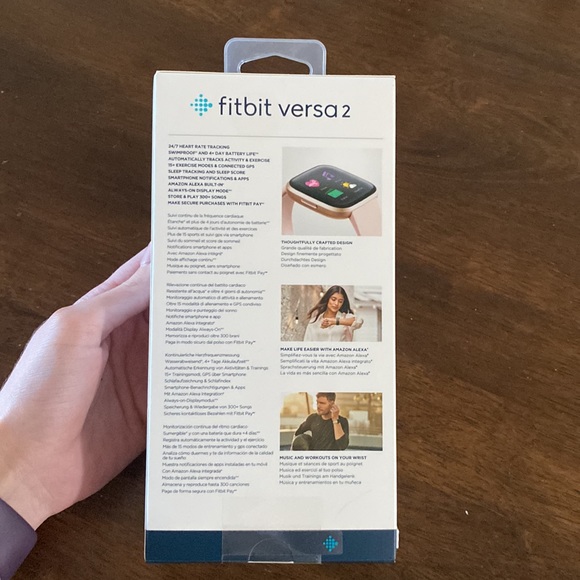 fitbit versa 2 in pink - Picture 3 of 3
